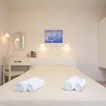 Irini アパート