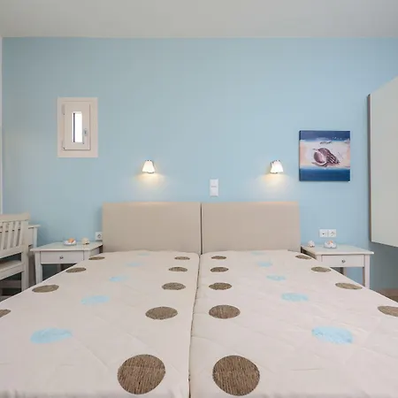 Irini * Agia Anna (Naxos)