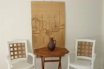 Irini شقة