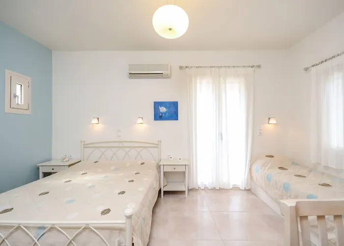 Irini Agia Anna (Naxos)